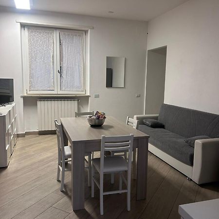 Azzurra House Treno Milano Daire Santo Stefano Ticino Dış mekan fotoğraf