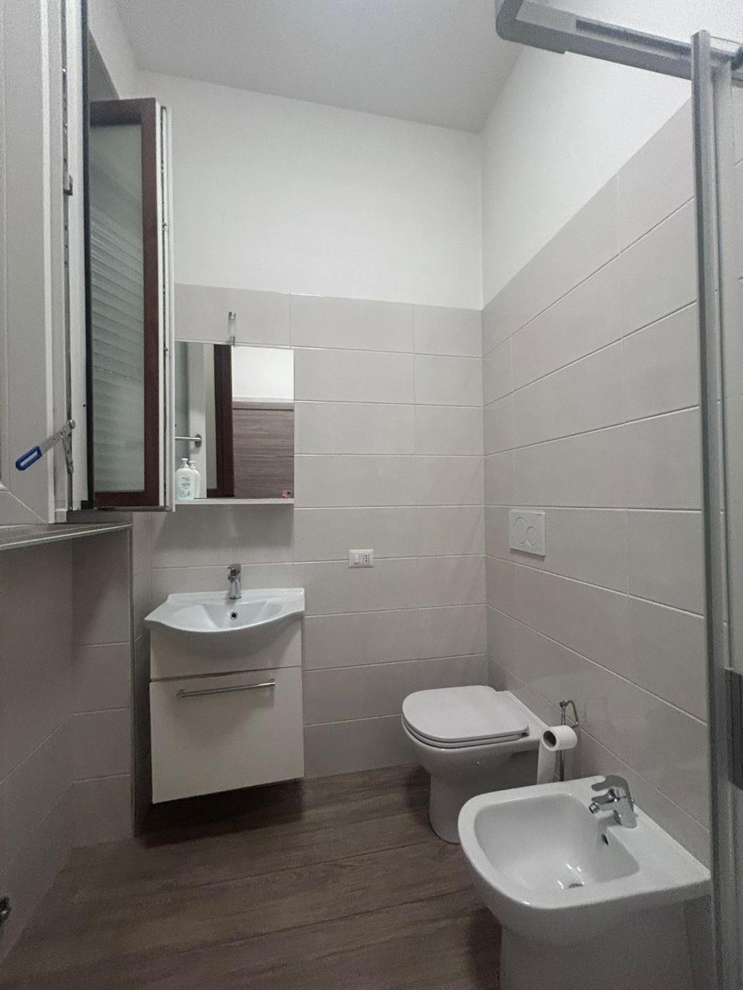 Azzurra House Treno Milano Daire Santo Stefano Ticino Dış mekan fotoğraf